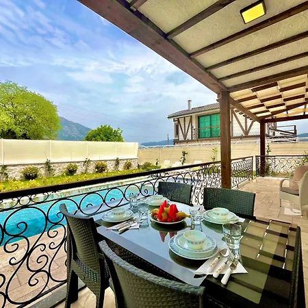 Villa Tulya